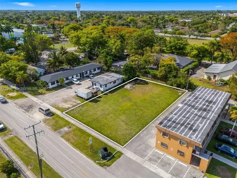 123 NW 6th Street Homestead FL 33030
