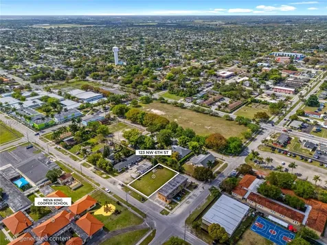 123 NW 6th Street Homestead FL 33030