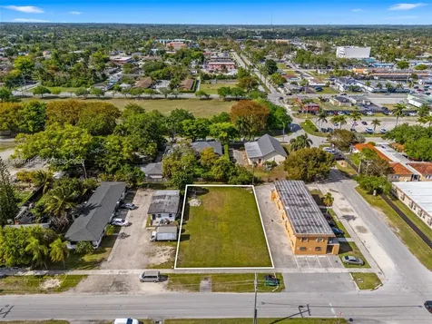 123 NW 6th Street Homestead FL 33030