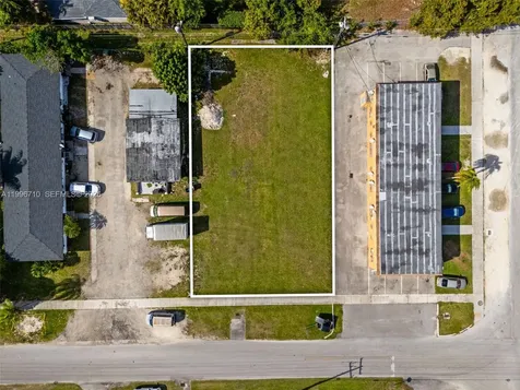123 NW 6th Street Homestead FL 33030