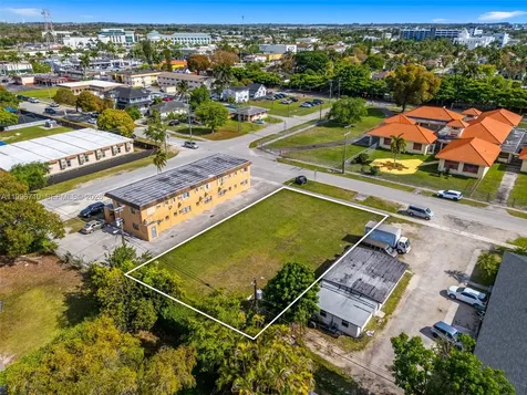 123 NW 6th Street Homestead FL 33030