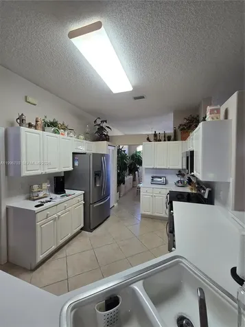 18340 NW 10th Street Pembroke Pines FL 33029