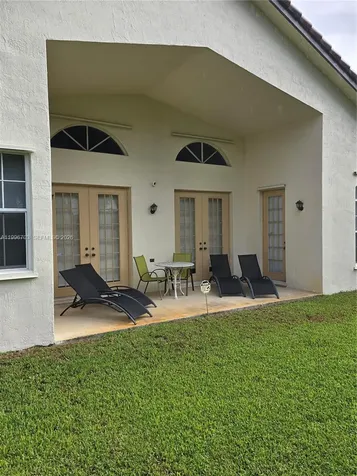 18340 NW 10th Street Pembroke Pines FL 33029
