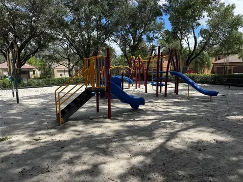 1503 Veracruz Lane Weston FL 33327