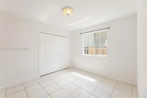 3027 SW 24th Street Miami FL 33145