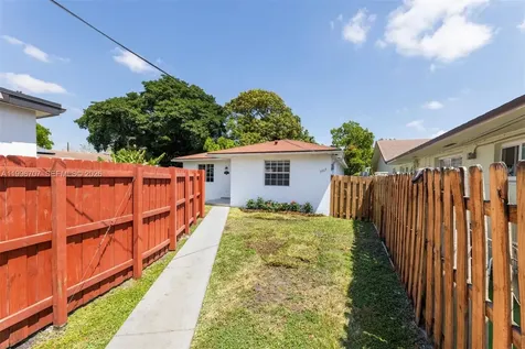 3027 SW 24th Street Miami FL 33145
