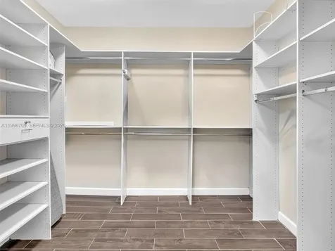 2000 Island Boulevard Aventura FL 33160