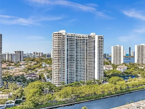 2000 Island Boulevard Aventura FL 33160
