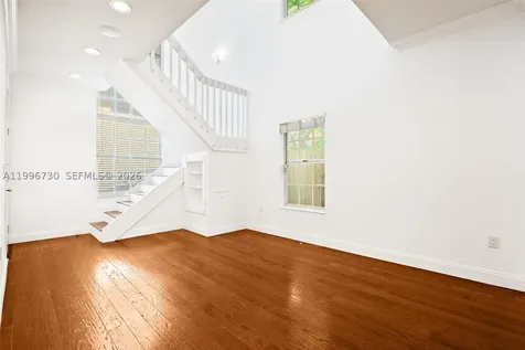 3135 Gifford Lane Miami FL 33133
