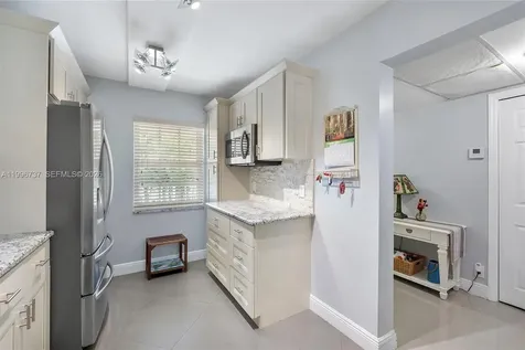 3503 Oaks Way Pompano Beach FL 33069