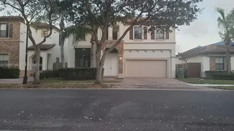 571 SE 37th Place Homestead FL 33033