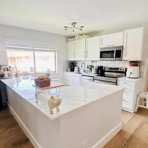 223 Lakeview Drive Weston FL 33326