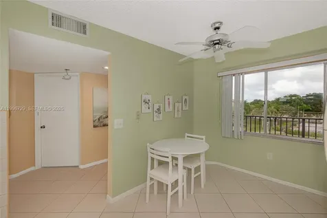 950 SW 138th Avenue Pembroke Pines FL 33027