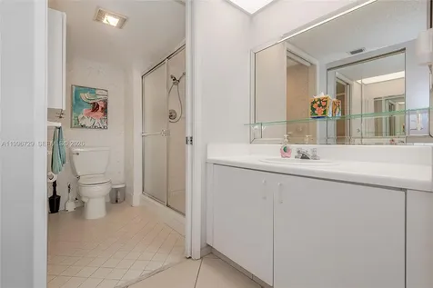 950 SW 138th Avenue Pembroke Pines FL 33027