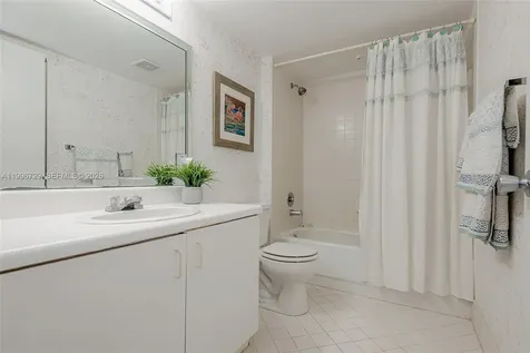 950 SW 138th Avenue Pembroke Pines FL 33027