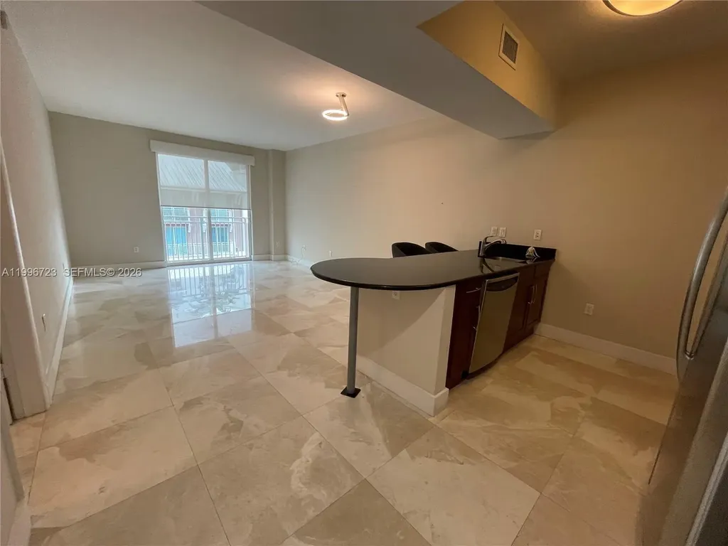 7290 SW 90th Street Miami FL 33156
