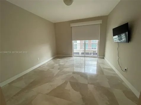 7290 SW 90th Street Miami FL 33156