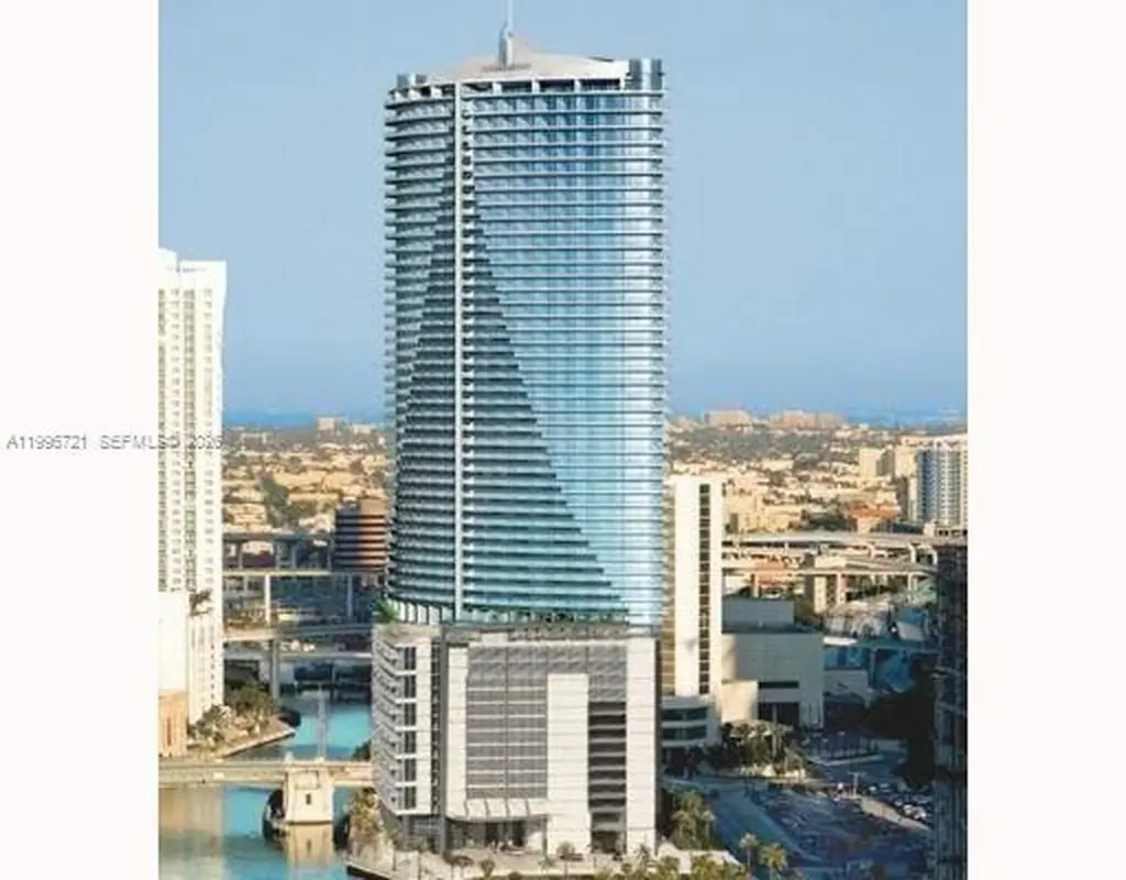 200 Biscayne Boulevard Way Miami FL 33131