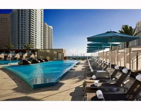 200 Biscayne Boulevard Way Miami FL 33131