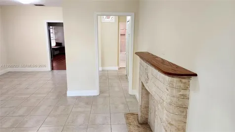 795 NW 42nd Street Miami FL 33127