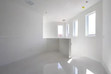 15631 SW 11th Terrace Miami FL 33194