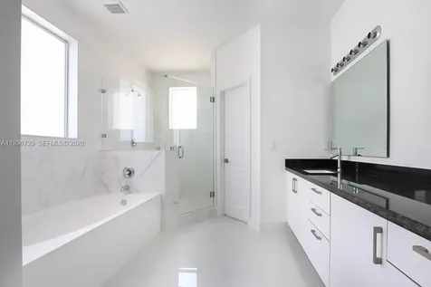 15631 SW 11th Terrace Miami FL 33194