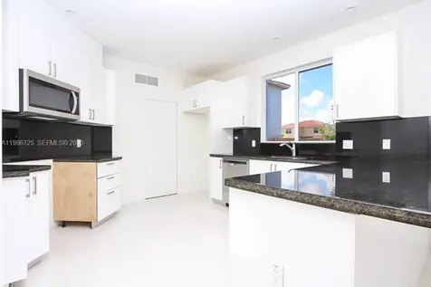 15631 SW 11th Terrace Miami FL 33194