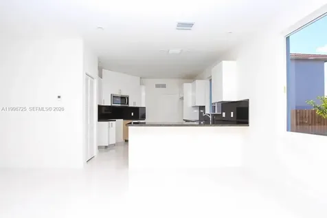 15631 SW 11th Terrace Miami FL 33194