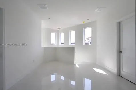 15631 SW 11th Terrace Miami FL 33194