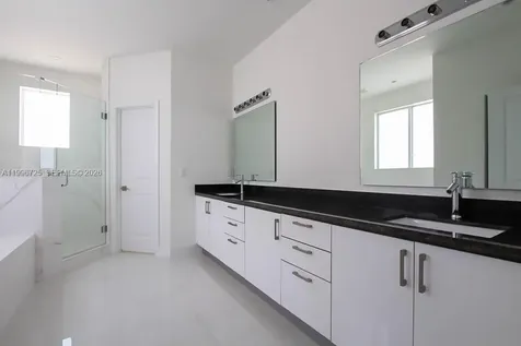 15631 SW 11th Terrace Miami FL 33194