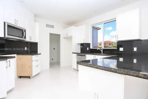 15631 SW 11th Terrace Miami FL 33194