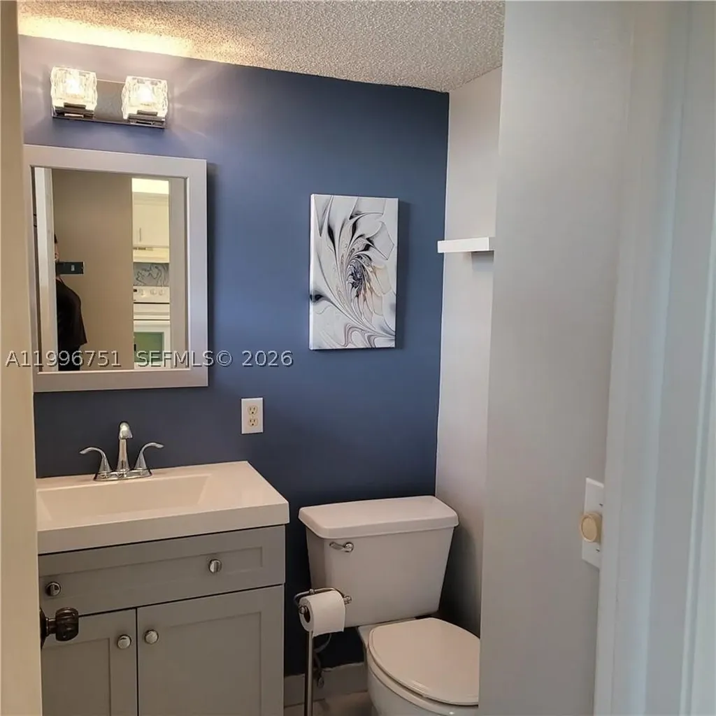 3774 Inverrary Boulevard Lauderhill FL 33319