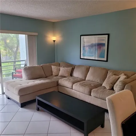 3774 Inverrary Boulevard Lauderhill FL 33319