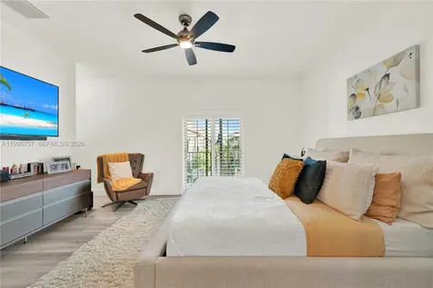 8319 NW 49th Street Doral FL 33166