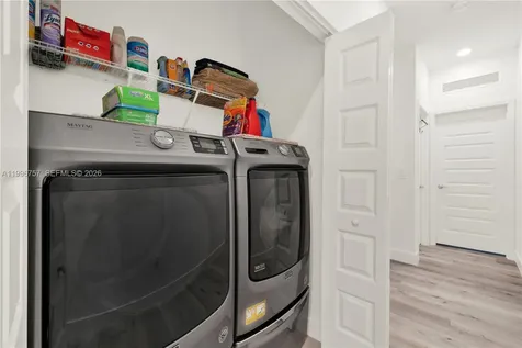 8319 NW 49th Street Doral FL 33166