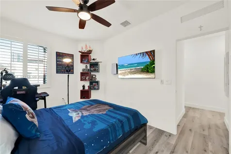 8319 NW 49th Street Doral FL 33166