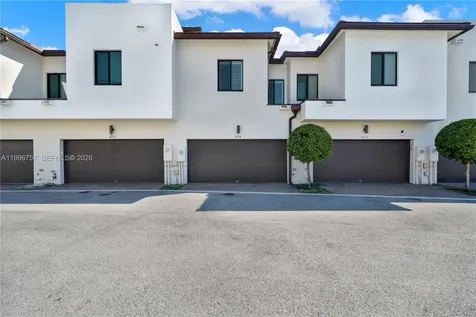 8319 NW 49th Street Doral FL 33166