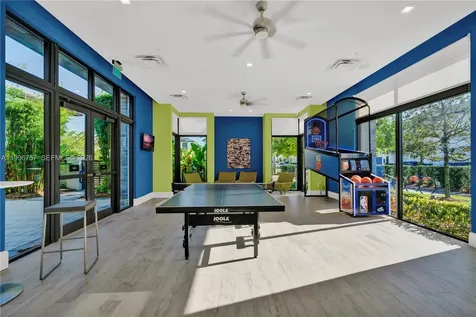 8319 NW 49th Street Doral FL 33166
