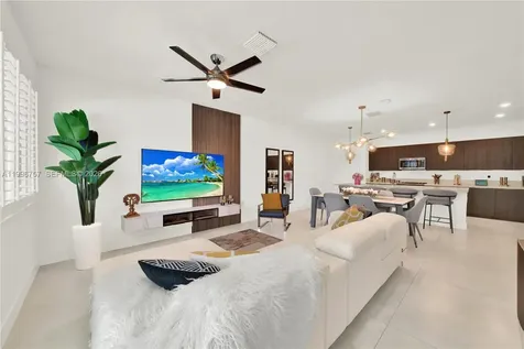 8319 NW 49th Street Doral FL 33166
