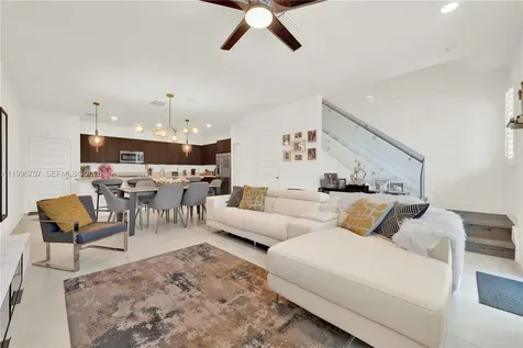 8319 NW 49th Street Doral FL 33166