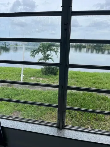 285 NE 191st Street Miami FL 33179
