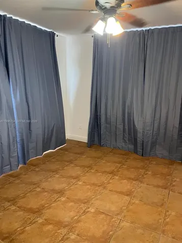 285 NE 191st Street Miami FL 33179