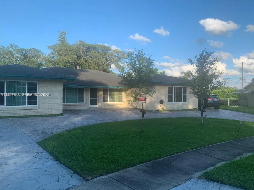 2698-2704 NW 65th Avenue Margate FL 33063