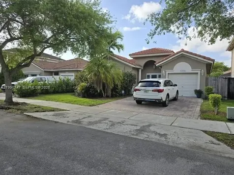 13016 SW 142nd Terrace Miami FL 33186