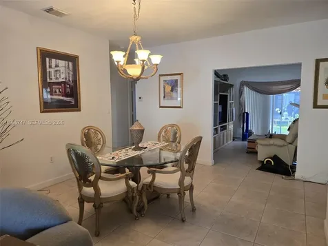 13016 SW 142nd Terrace Miami FL 33186