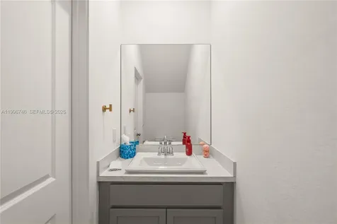 848 NW 3rd Terrace Pompano Beach FL 33060