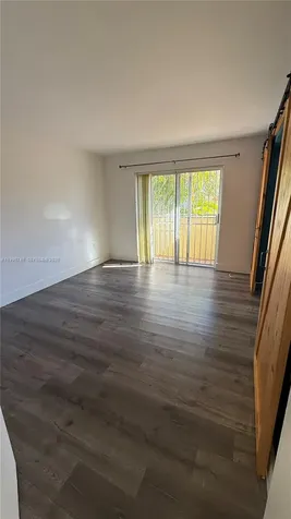 375 NW 85 Place Miami FL 33126