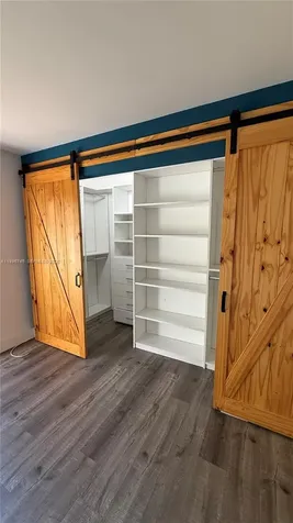 375 NW 85 Place Miami FL 33126