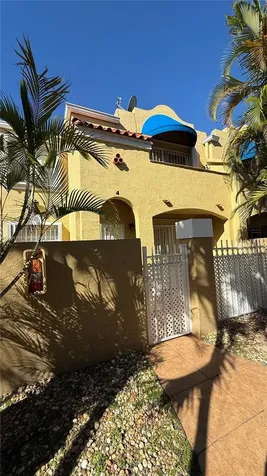 375 NW 85 Place Miami FL 33126