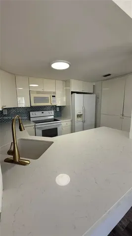 375 NW 85 Place Miami FL 33126